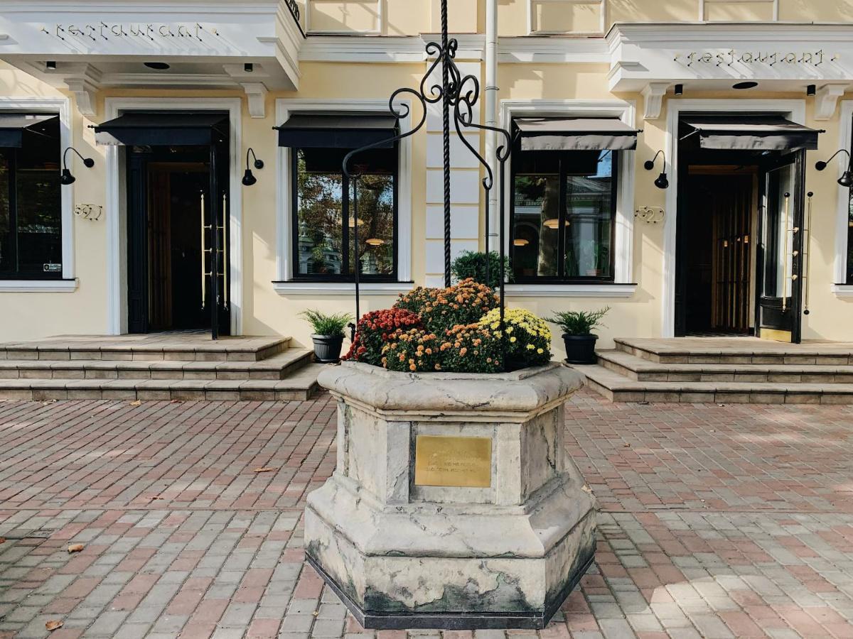 Hotel 52 Odessa Exteriör bild