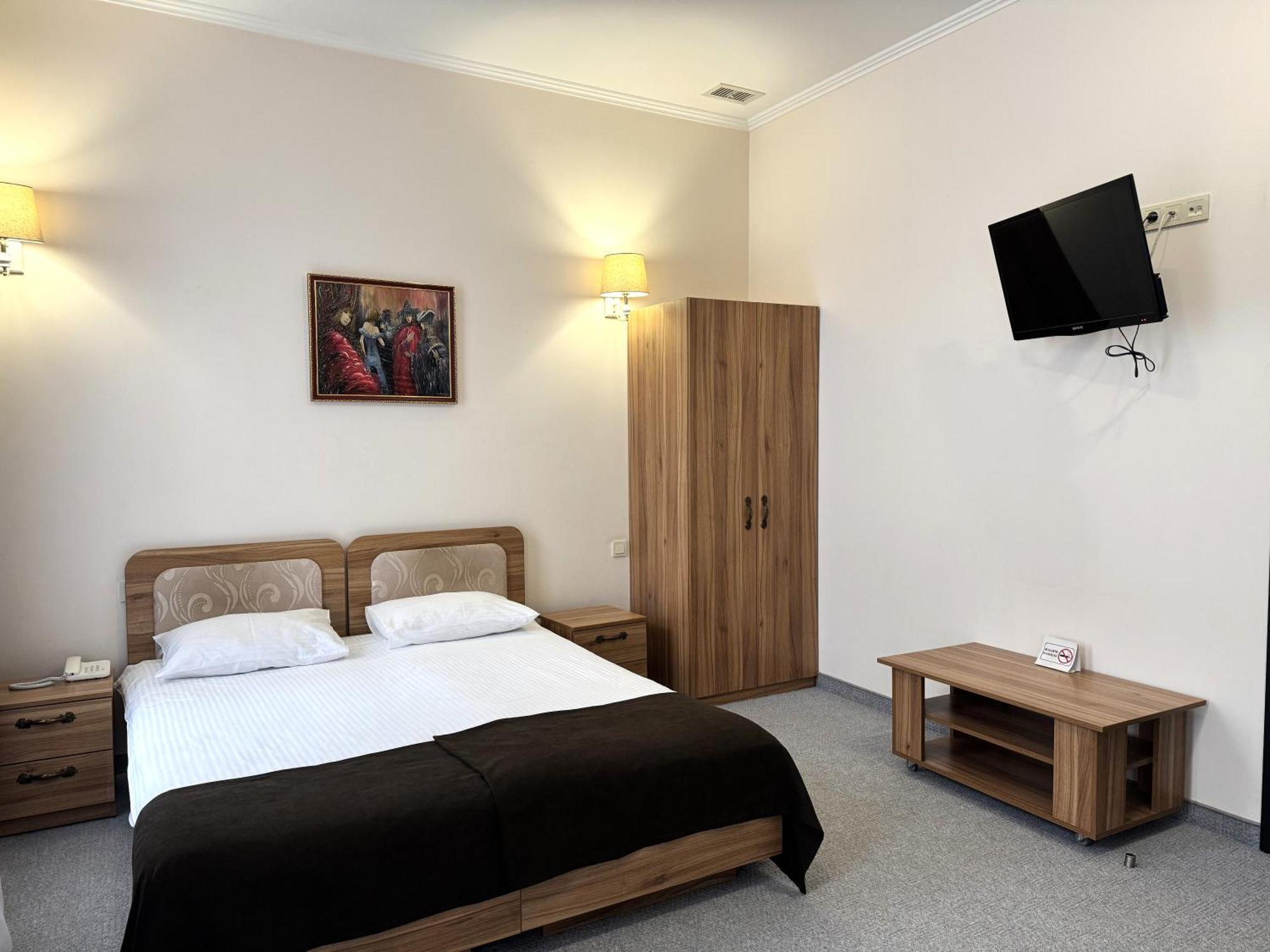 Hotel 52 Odessa Exteriör bild