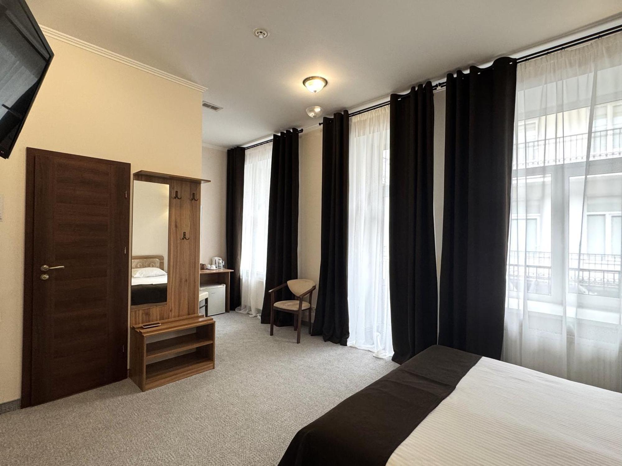 Hotel 52 Odessa Exteriör bild