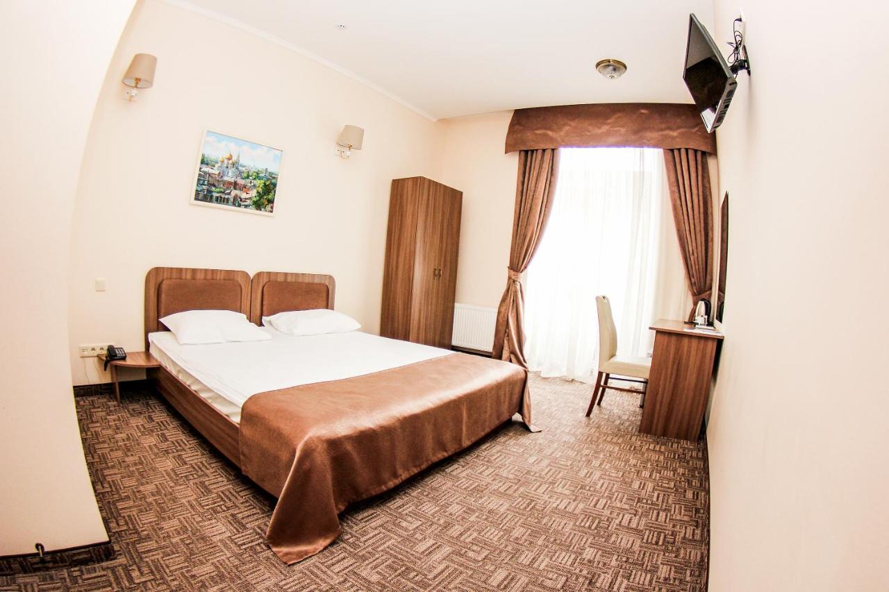 Hotel 52 Odessa Exteriör bild